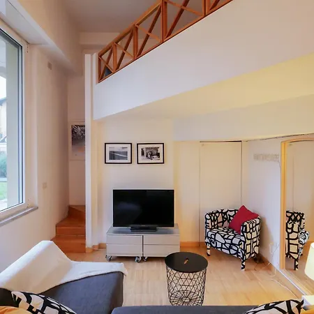 Apartment Yuna Rent - Residenza Navigli *